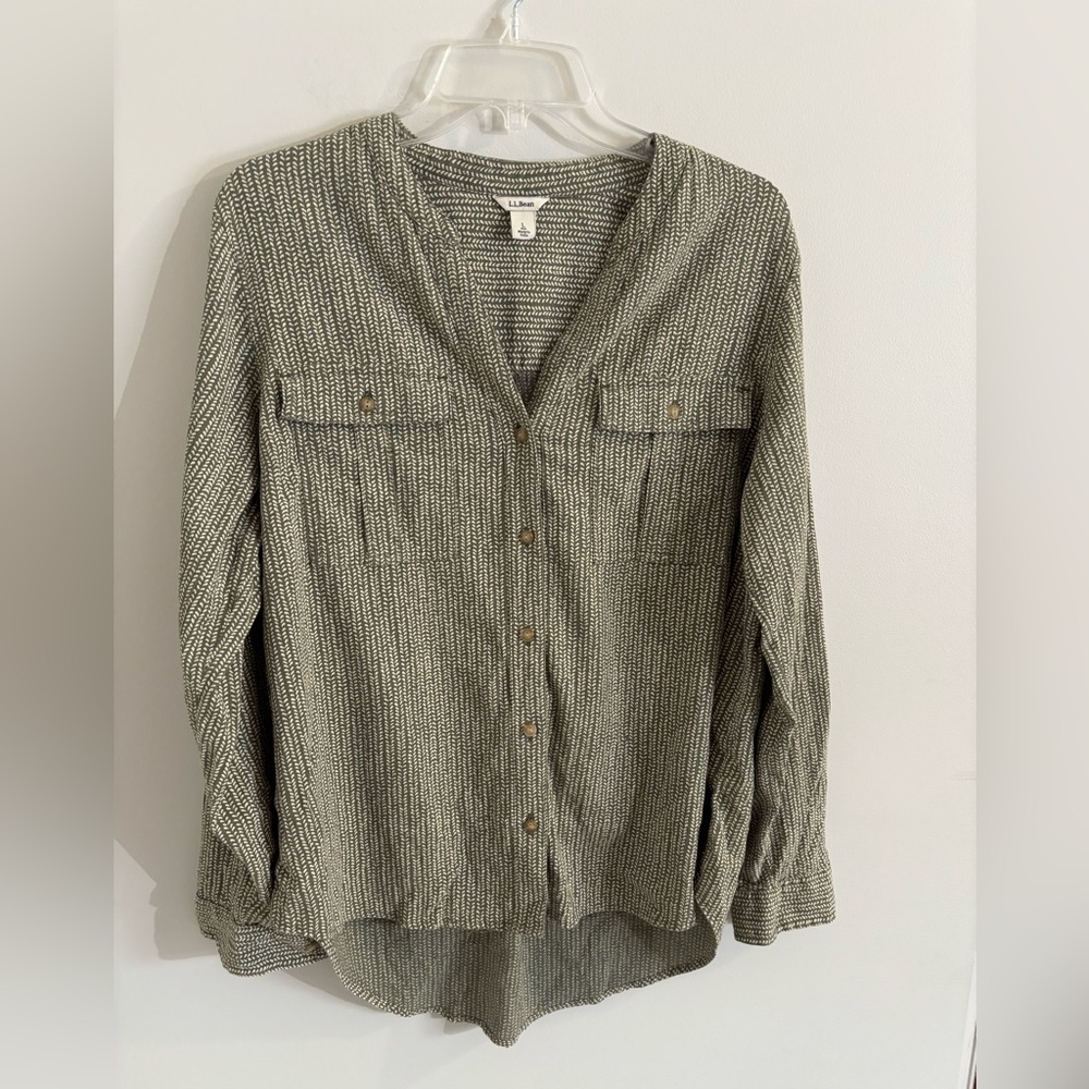 LL Bean Women’s Organic Cotton Crinkle Button zip Shirt Olive Green Size Large